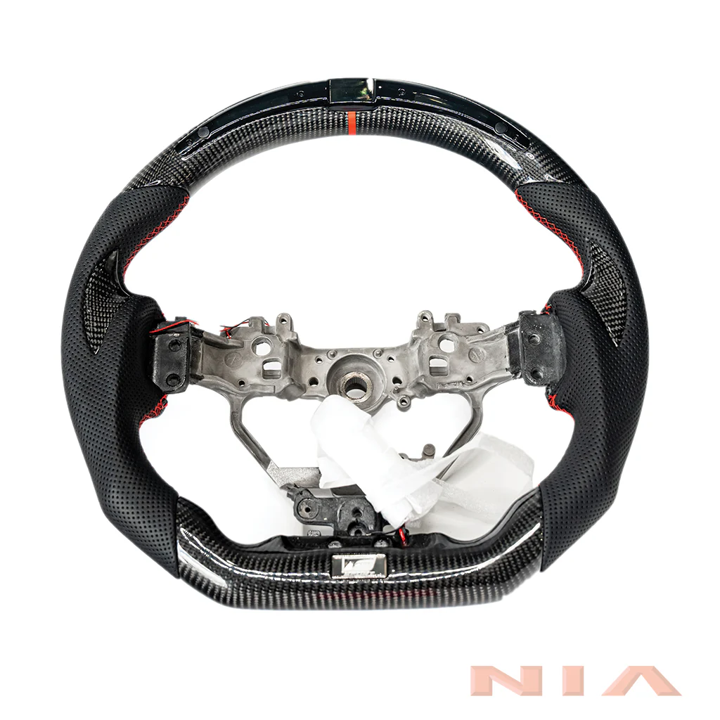 Lexus GS-F 2016-2020 Carbon Fiber Steering Wheel With Inserts - Image 3