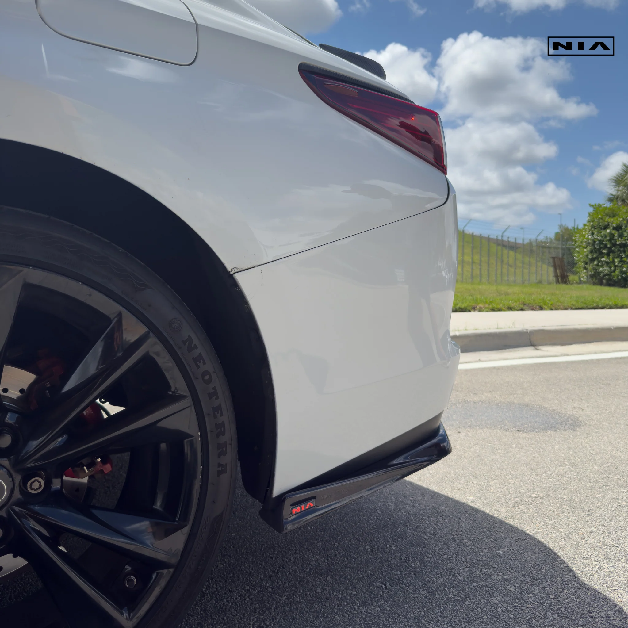 Lexus ES Base Model, F-Sport NIA rear lip spats bodykit 2019-2025 in ABS - Image 8