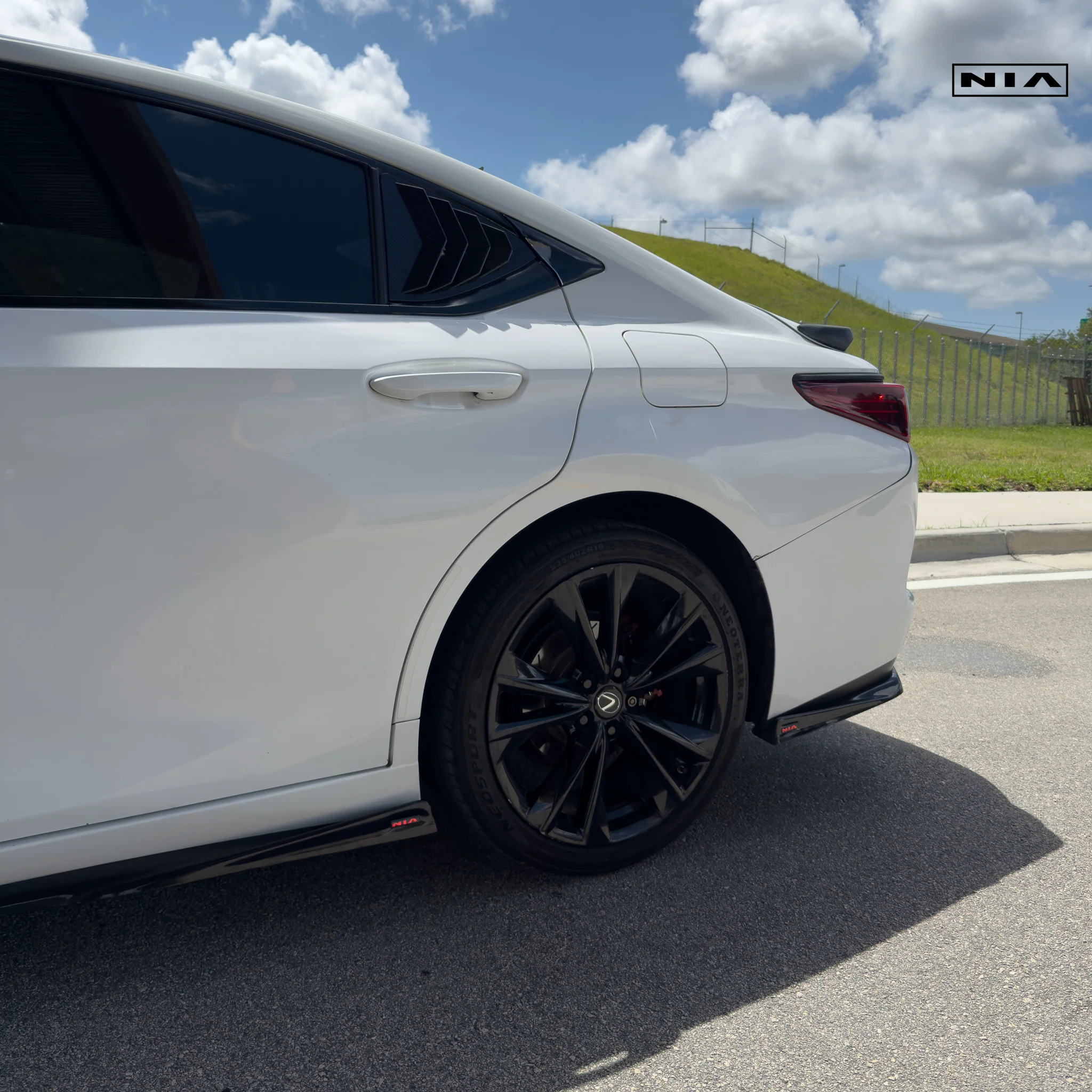Lexus ES Base Model, F-Sport NIA Side Skirts Lip bodykit 2019-2025 in ABS - Image 8