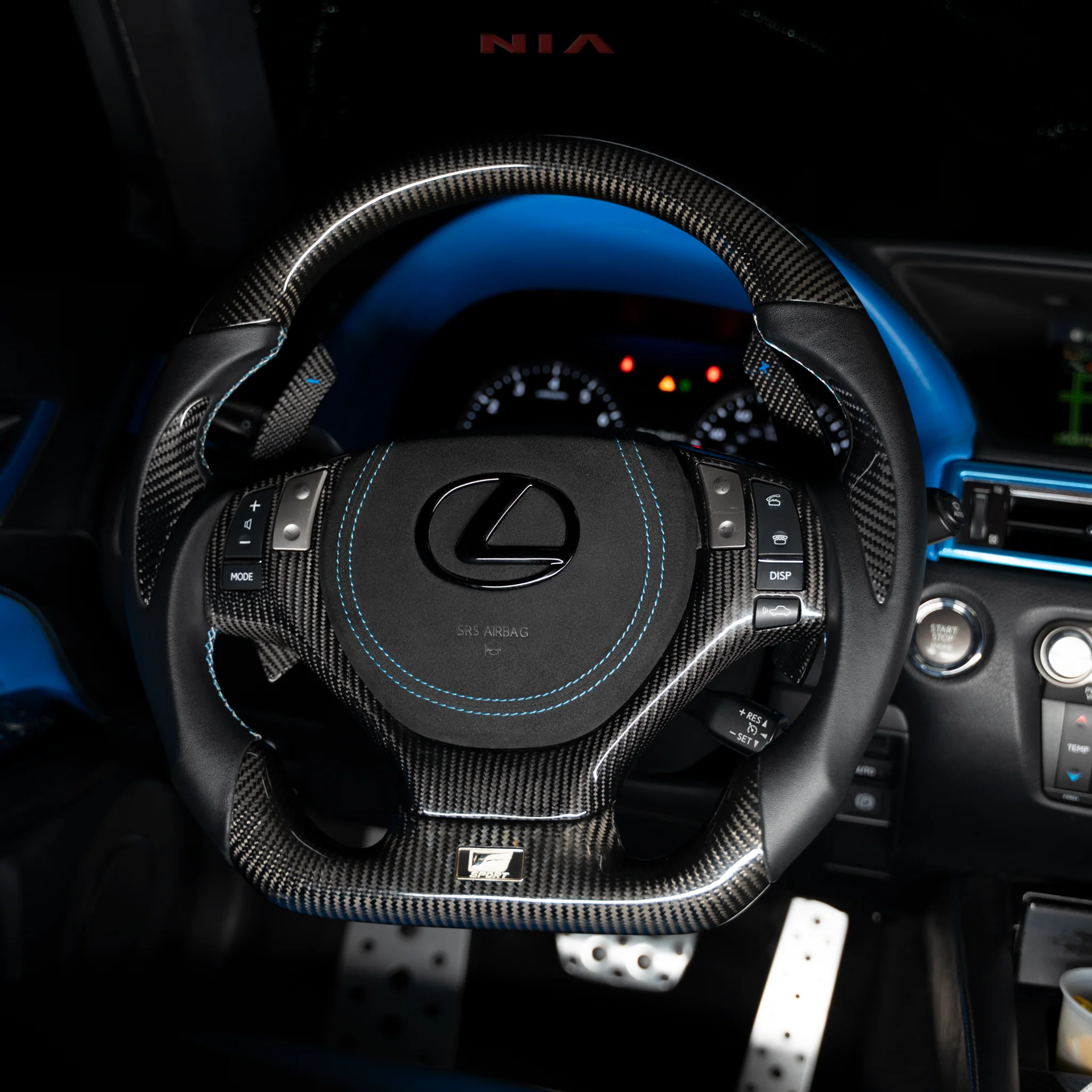 Lexus GS 2013-2015 Carbon Fiber Steering Wheel With Inserts - Image 3