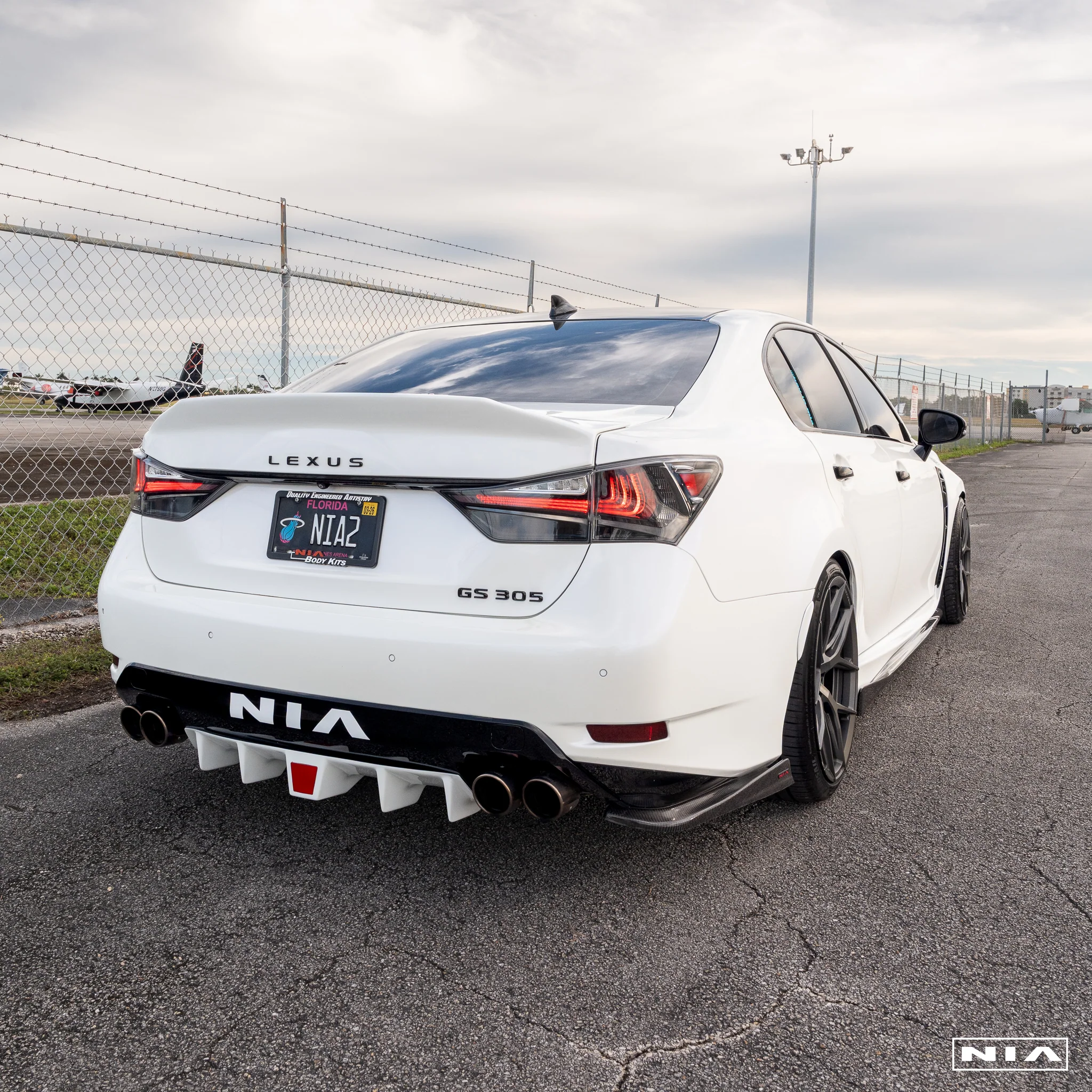 Lexus GS-F 2016-2020 NIA Rear Spats in ABS or Carbon Fiber - Image 9
